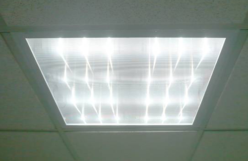 LED 格柵燈