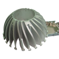 Extruded-aluminum heat sinks for LED lighting