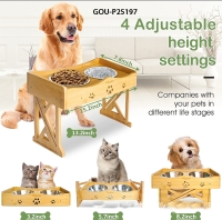 Adjustable pet feeder