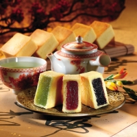 Mixed fruit mini-cakes Mixed fruit mini-cakes