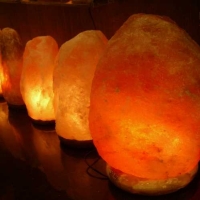 喜马拉雅山自然型盐灯