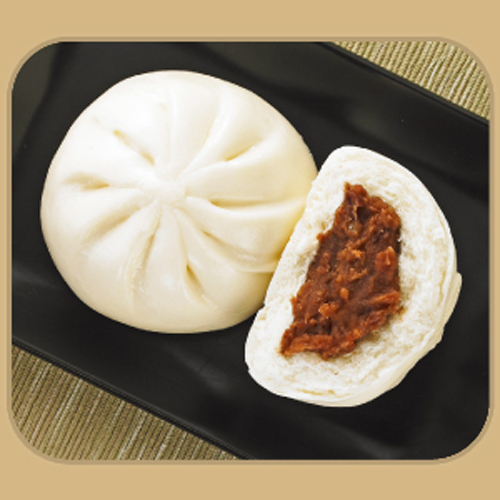 RED BEAN AND STEAMED BUN