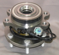 NISSAN WHEEL HUB