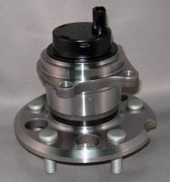 TOYOTA WHEEL HUB TOYOTA WHEEL HUB