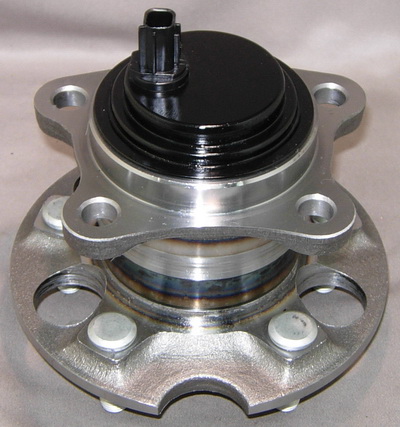 TOYOTA WHEEL HUB