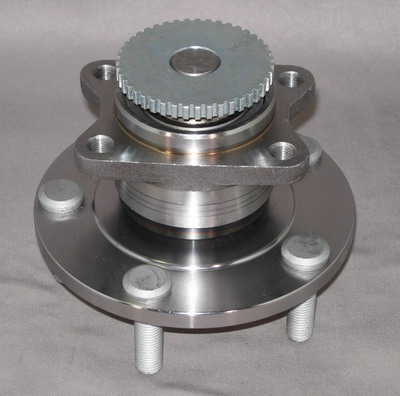 MITSUBISHI WHEEL HUB