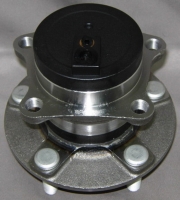 MAZDA WHEEL HUB