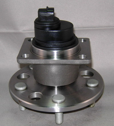 G.M WHEEL HUB