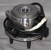 FORD WHEEL HUB