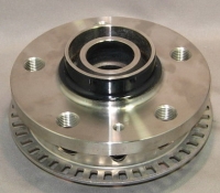 VW  WHEEL HUB