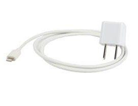 W05210Au-EAAA_5V/2.1A Travel charger with 6FT Lightning cable