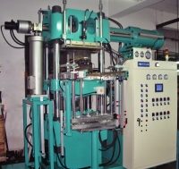 Computer-Controlled Automatic Rubber Injection Oil Pressure Machine