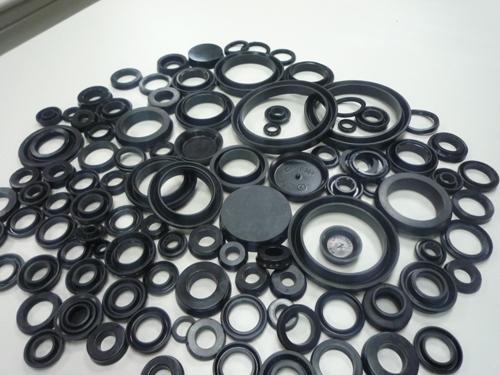 BRAKE RUBBER CUPS AND RINGS
