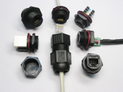 IP 68 Screw Lock Waterproof Connector