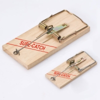 4-WAY RELEASE MECHANISM WOOD RAT TRAP 4-WAY RELEASE MECHANISM WOOD RAT TRAP