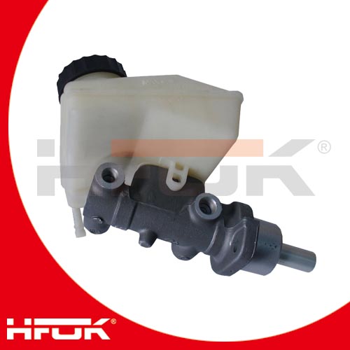 HYDRAULIC BRAKE MASTER CYLINDER