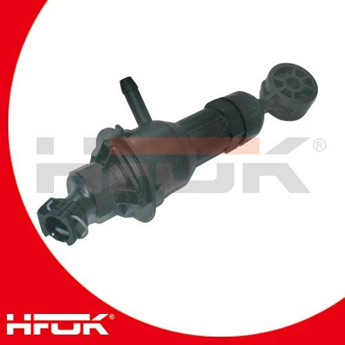 HYDRAULIC CLUTCH MASTER CYLINDER