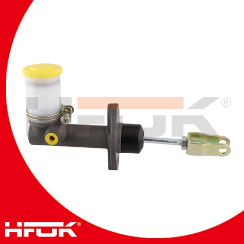 HYDRAULIC CLUTCH MASTER CYLINDER