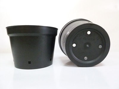 Nursery pot (7” dia.; with side drainage holes)