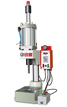 Pneumatic desktop stamping machine