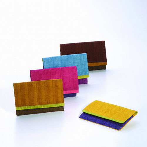 Nice Meet You–Naturally-dyed Hand-woven 
Three Color Silk Card Holders