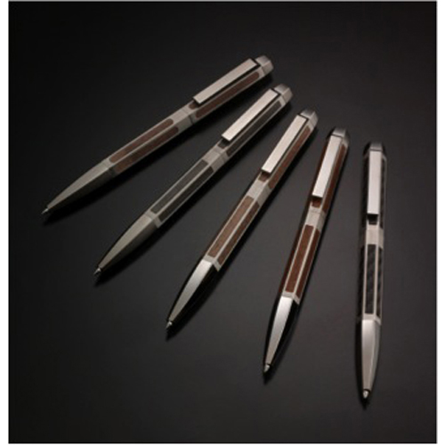 Twist action ballpoint pen Twist action ballpoint pen