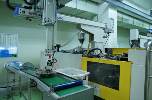 Our injection machines