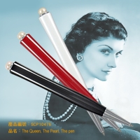 The Queen, The Pearl , The Pen
