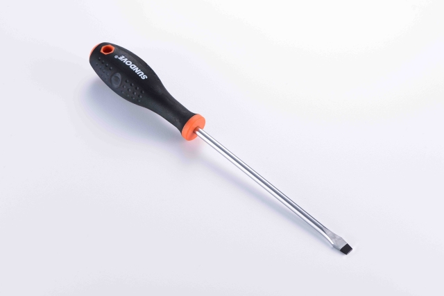 Screwdriver