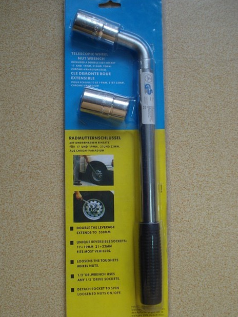 Telescopic wheel wrench Telescopic wheel wrench