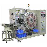 Sorting machine for radial-type film capacitor