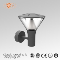 Outdoor Wall Light