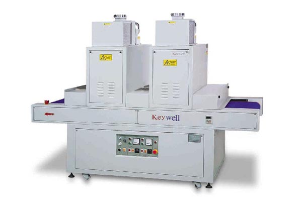 UV 輸送乾燥機 (低溫型) UV 輸送乾燥機 (低溫型)