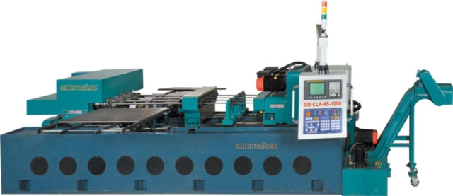 Multi-axle Gun Drilling machine with auto. loading & unloading device Multi-axle Gun Drilling machine with auto. loading & unloading device