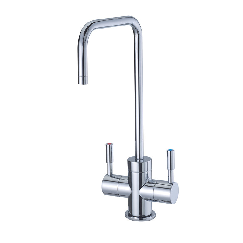 2 Way Faucet  6905B-LCP