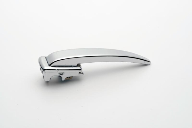 VW CHROME FRONT DOOR HANDLE - NON LOCKING - BUS 61-63 VW CHROME FRONT DOOR HANDLE - NON LOCKING - BUS 61-63