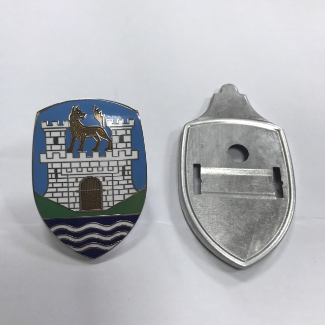 VW Beetle Bug Wolfsburg Front Hood Crest Emblem 1951-1959 1 Set VW Beetle Bug Wolfsburg Front Hood Crest Emblem 1951-1959 1 Set