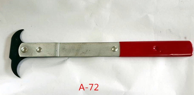 Seal puller Seal puller