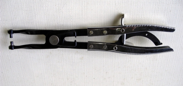 Piston spring clamp Piston spring clamp