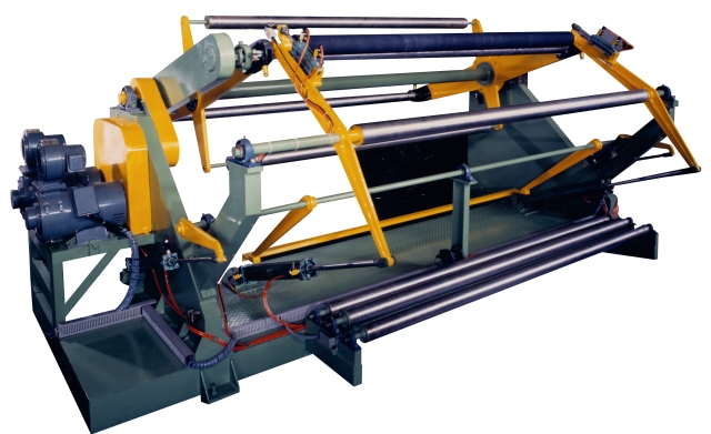 雙軸中心捲取機