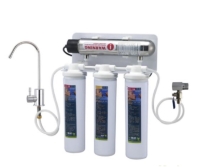 WATER PURIFIER WITH UV FILTER