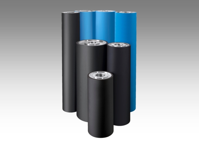 Rubber rollers specially for woodworking machines