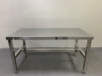 Cleanroom stainless steel working table