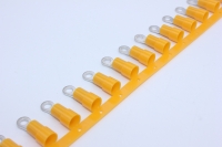 Round insulated connecting terminal