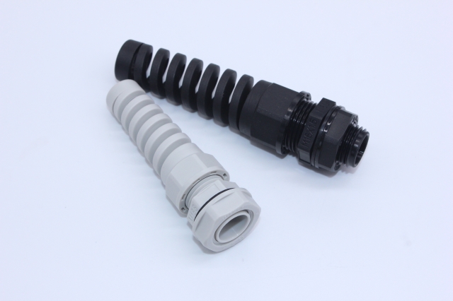 Torsional cable fixing head