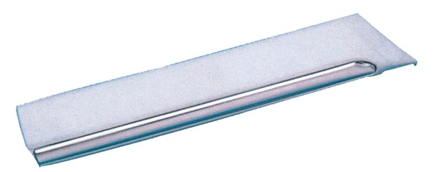 F.FENDER BODY MOULDING RH (W/CHROME MOULDING) W202 93-98