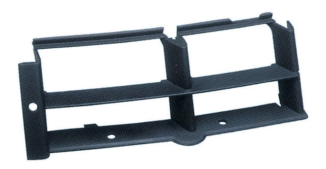 F.BUMPER GRILLE W/FOUR HOLE LH E39 96-