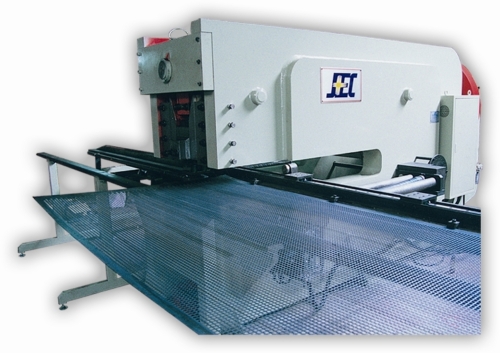 C-TYPE PERFORATED METAL MACHINE