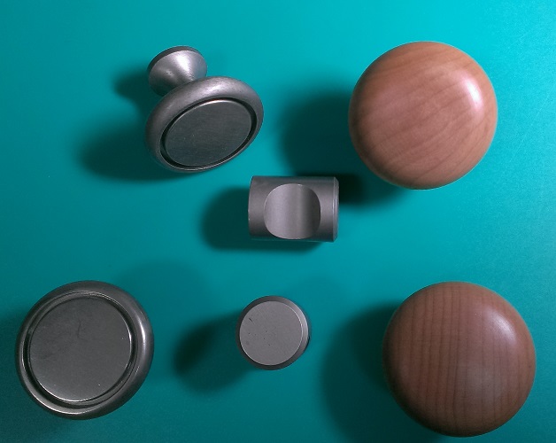 Knob (plastic / zinc alloy)