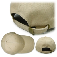 6 Panel Brushed Cotton Caps with Contrasting Sandwich Peak in white